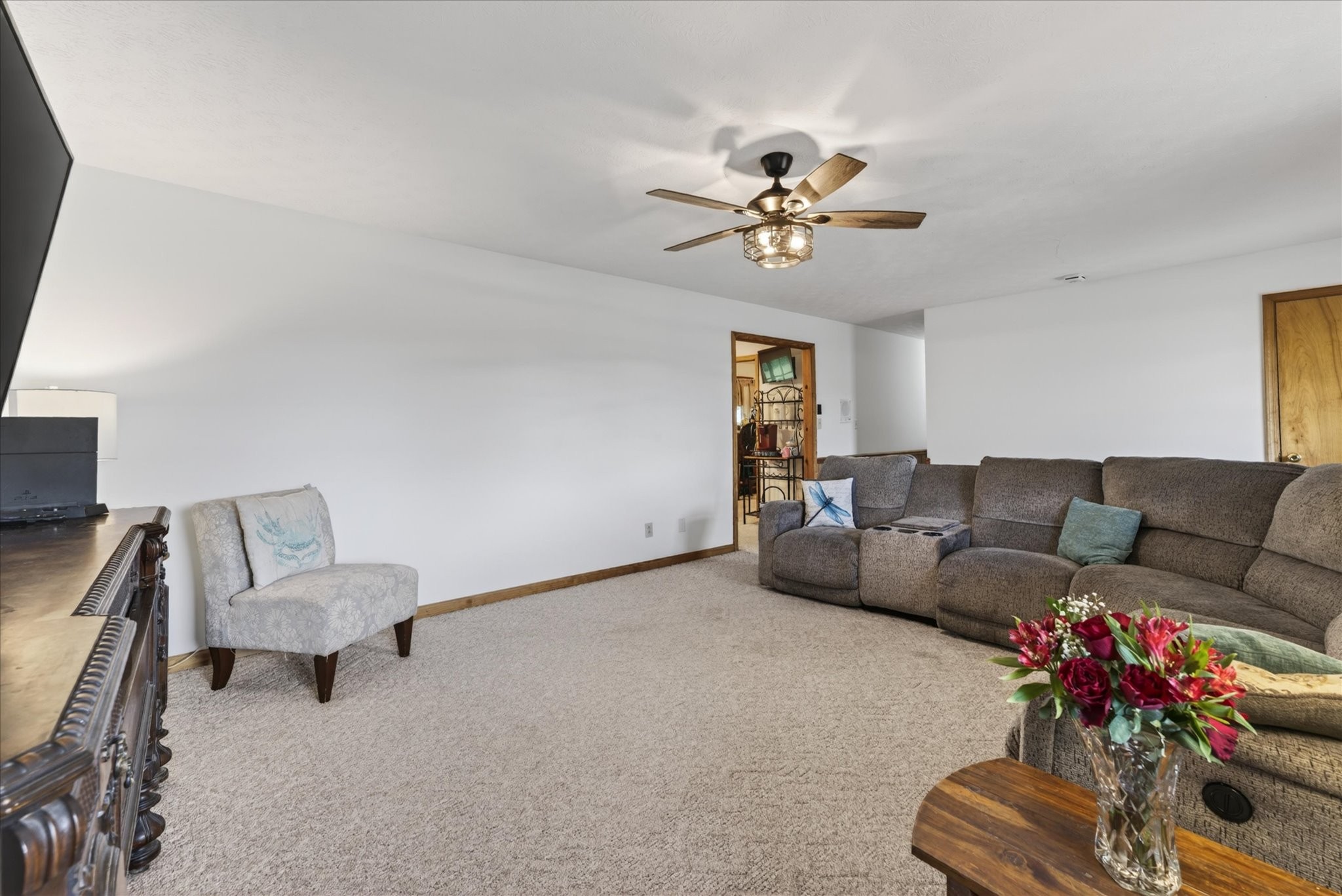 1649 N Main Street Tennessee Ridge TN 37178