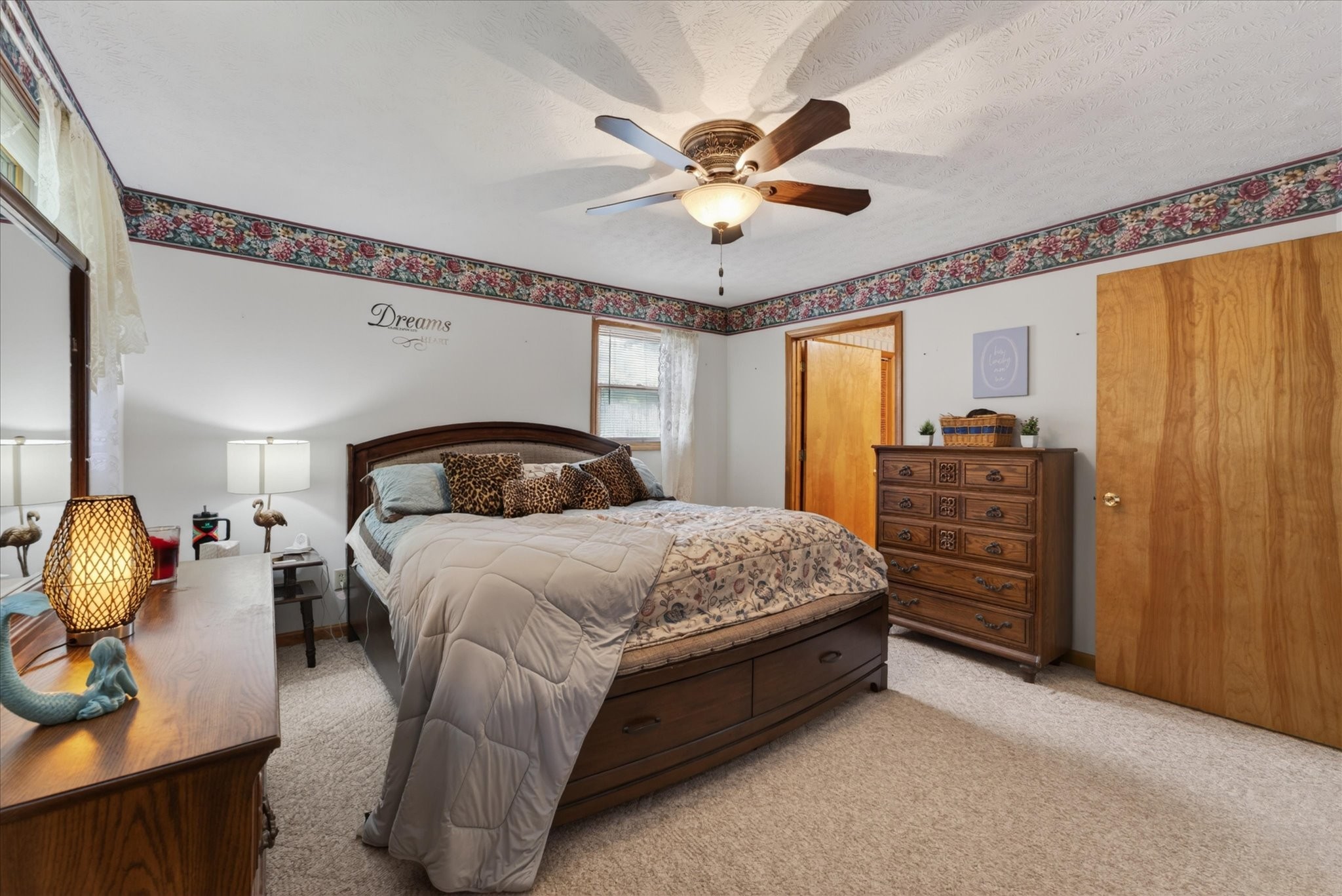 1649 N Main Street Tennessee Ridge TN 37178