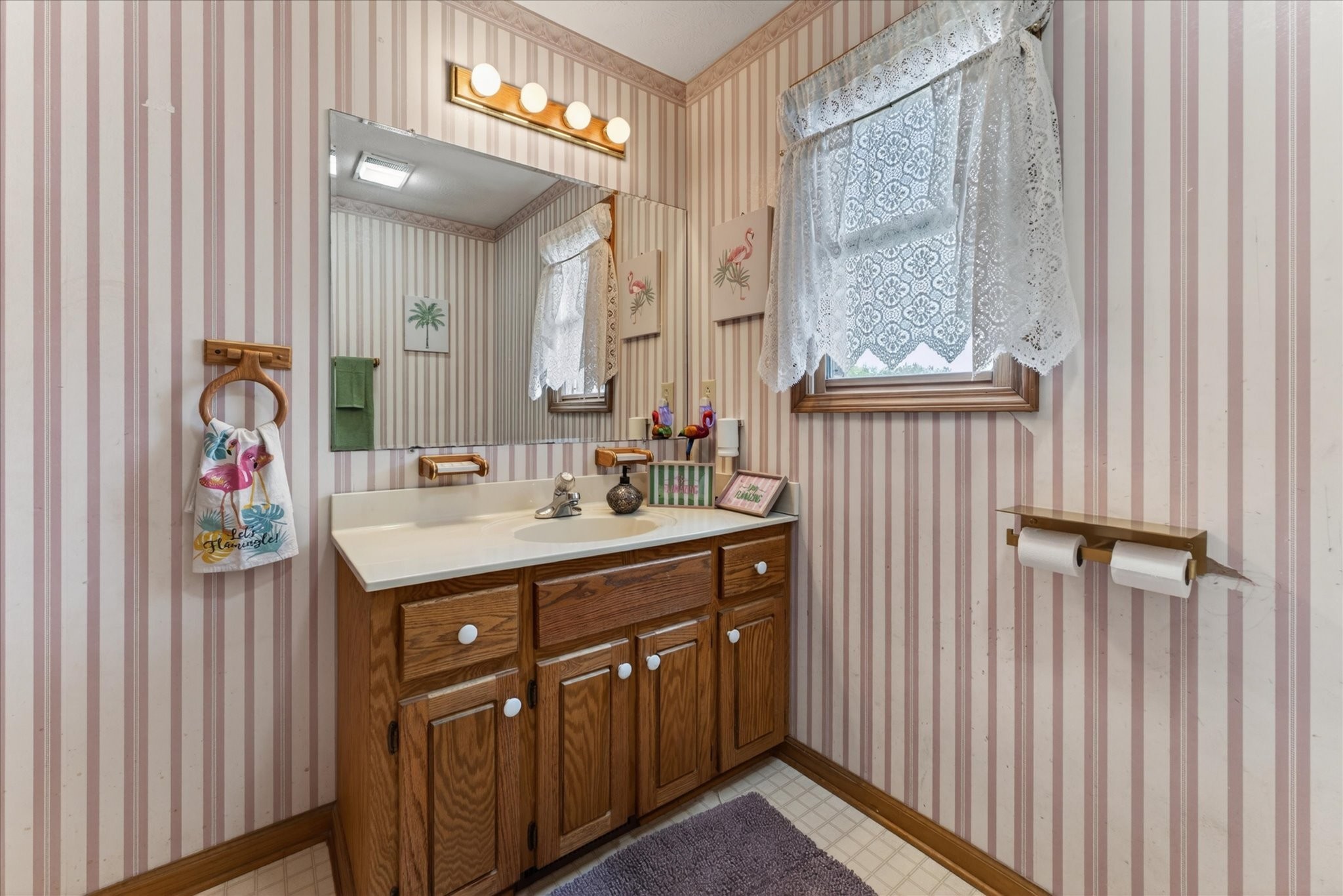 1649 N Main Street Tennessee Ridge TN 37178