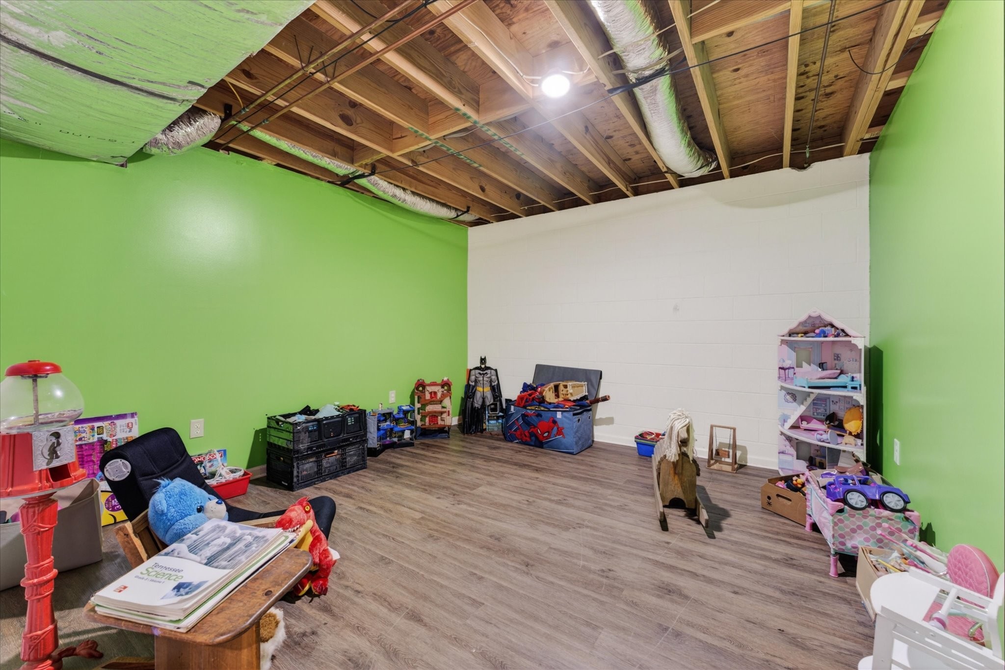 1649 N Main Street Tennessee Ridge TN 37178