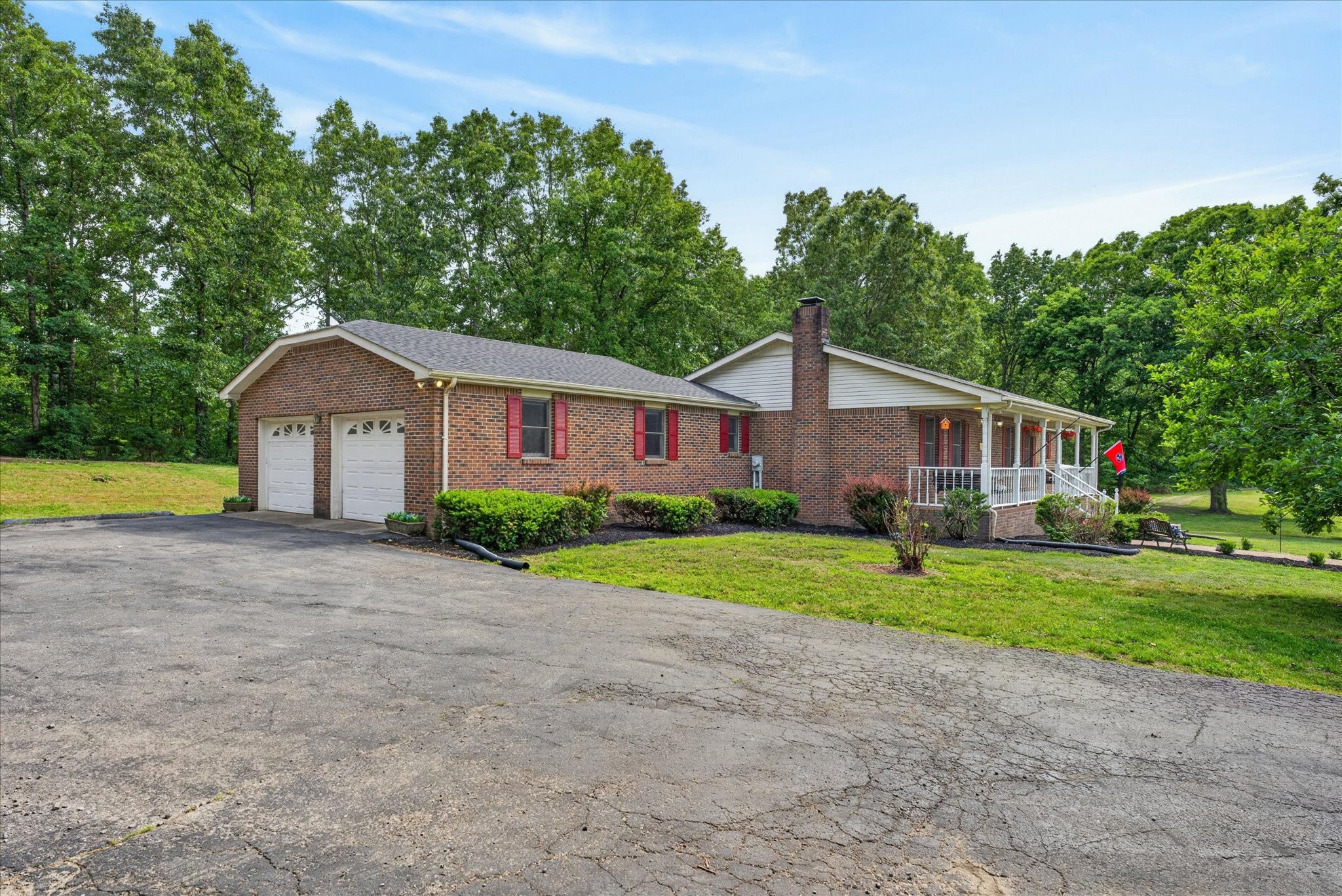 1649 N Main Street Tennessee Ridge TN 37178