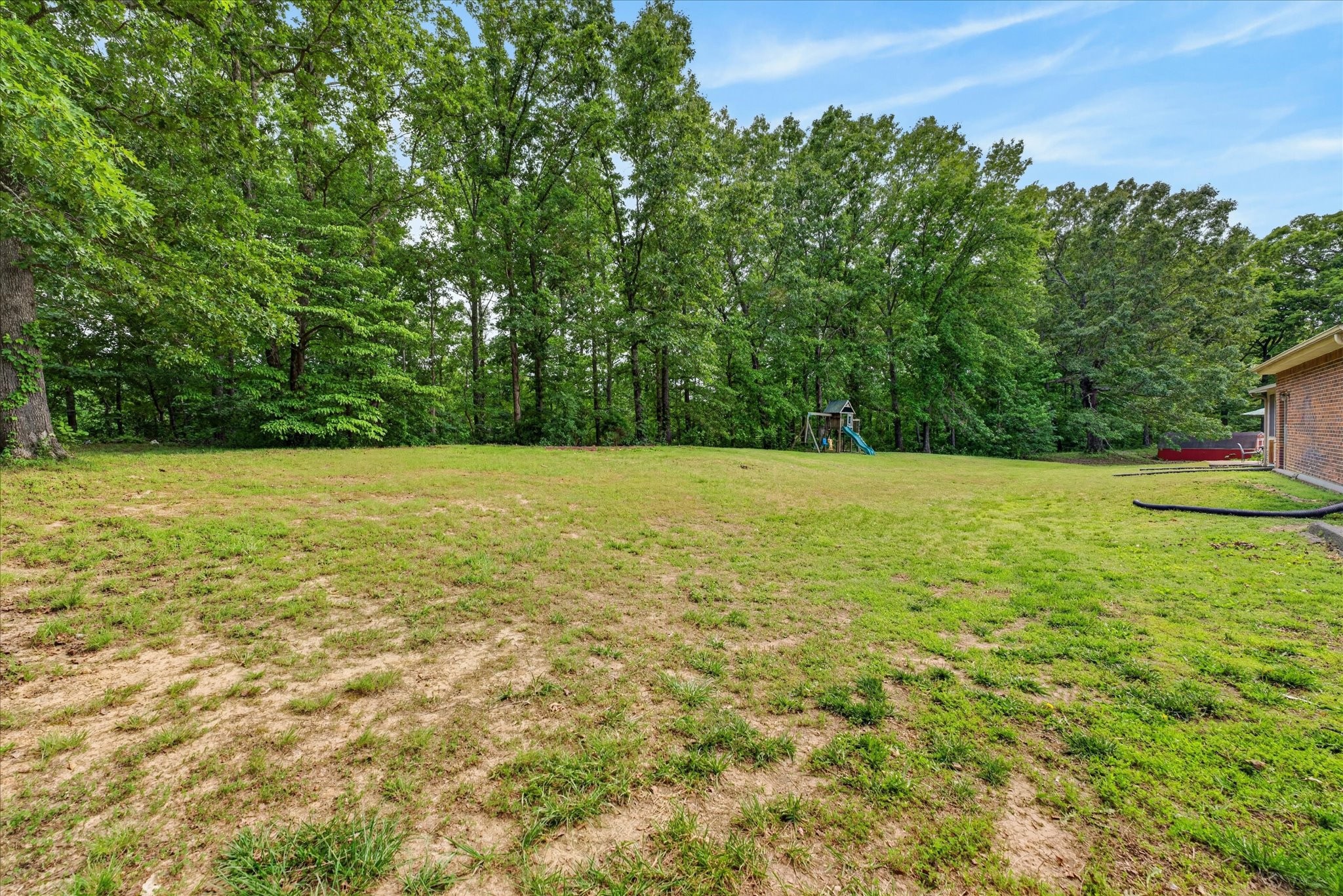 1649 N Main Street Tennessee Ridge TN 37178