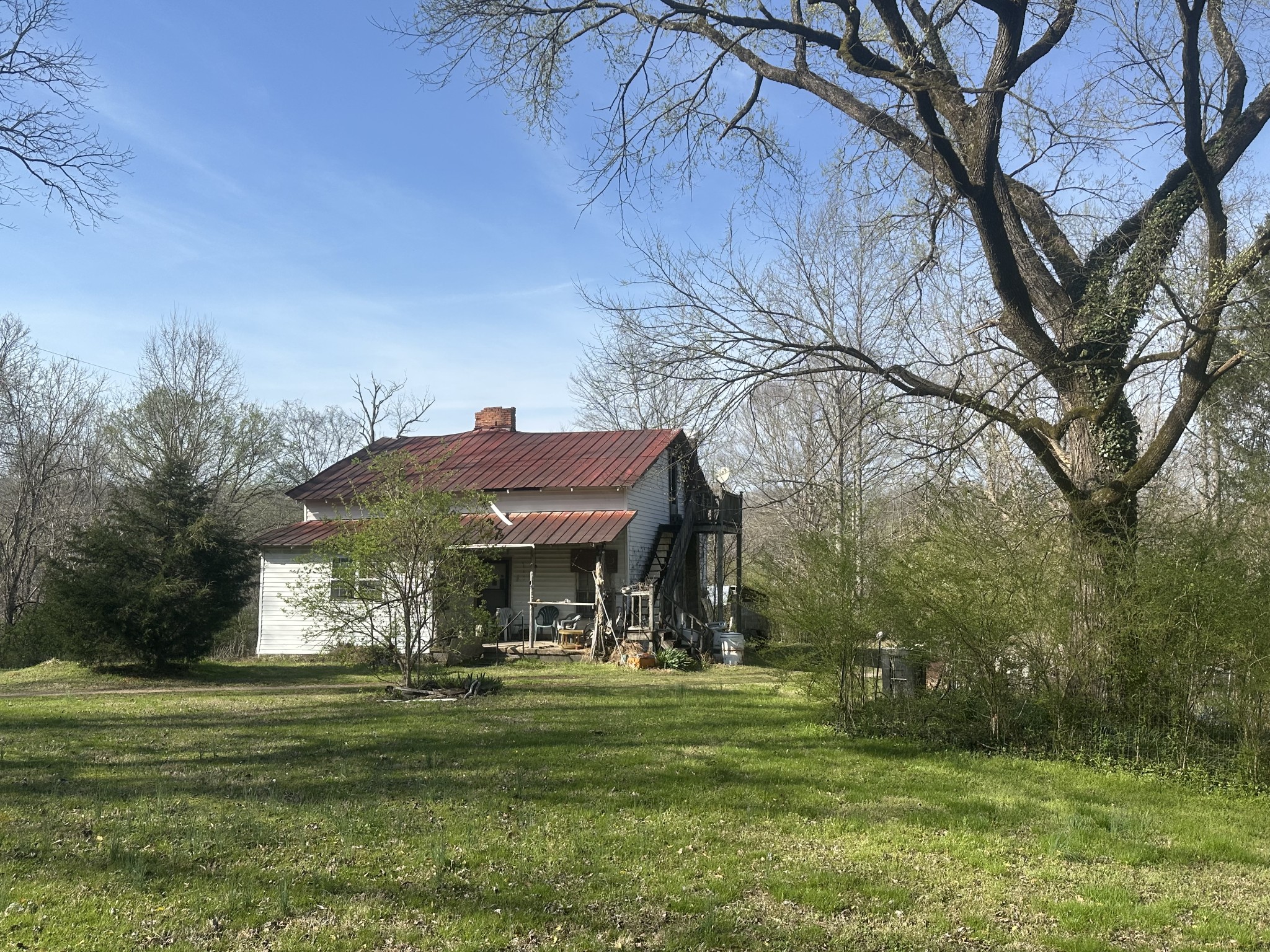 1520 Craggie Hope Road Kingston Springs TN 37082