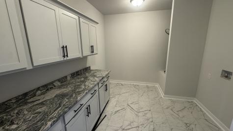 482 W Foxrun Springfield TN 37172