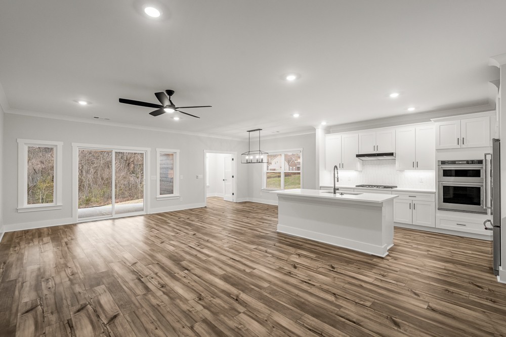 404 Springbrook Boulevard White House TN 37188