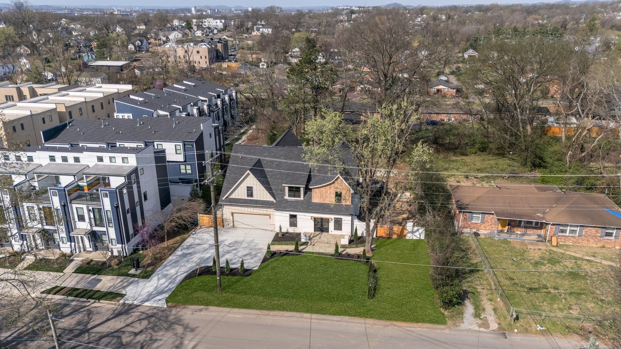 1312 Montgomery Avenue Nashville TN 37207