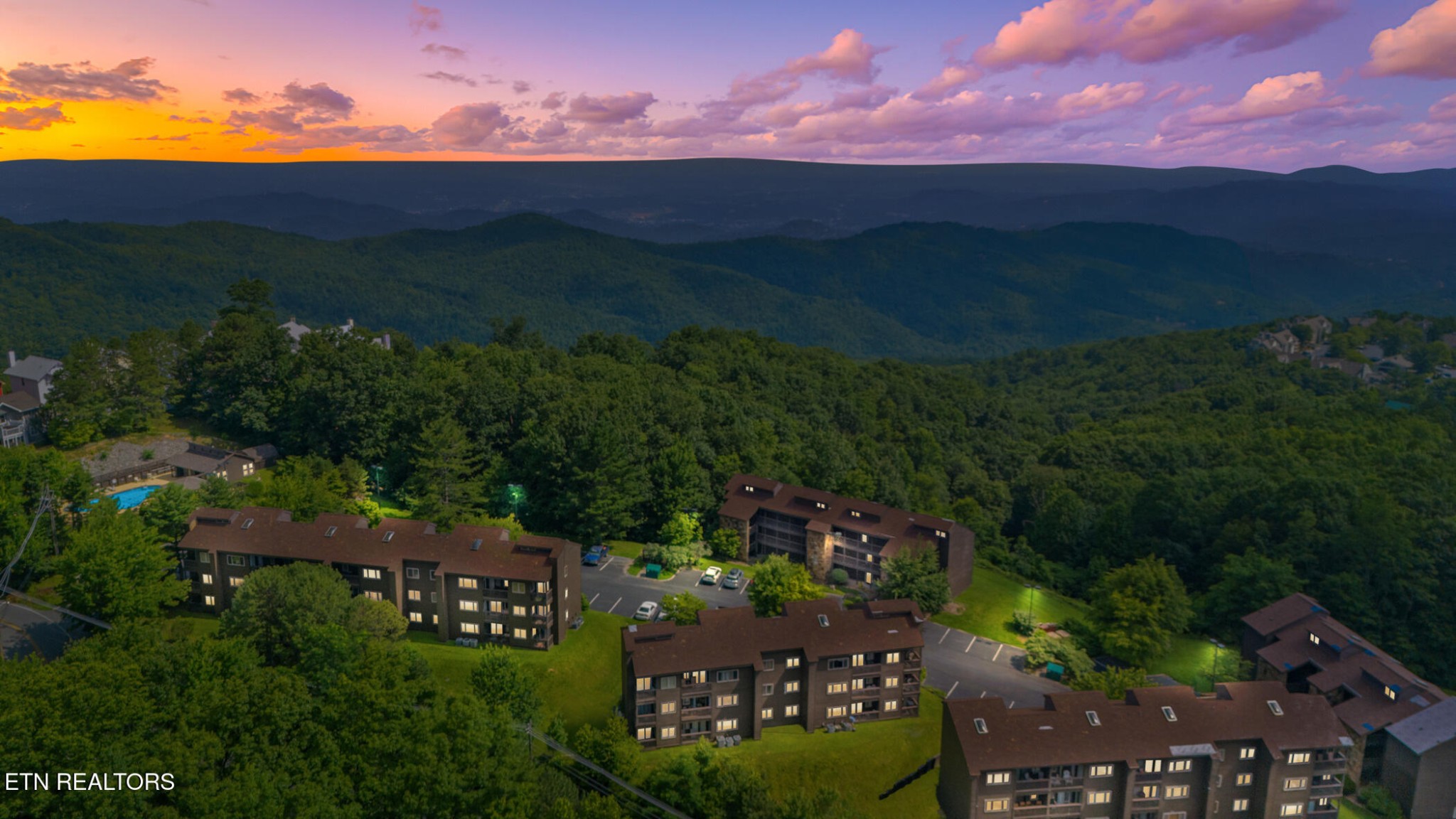 1380 Ski View Drive Gatlinburg TN 37738