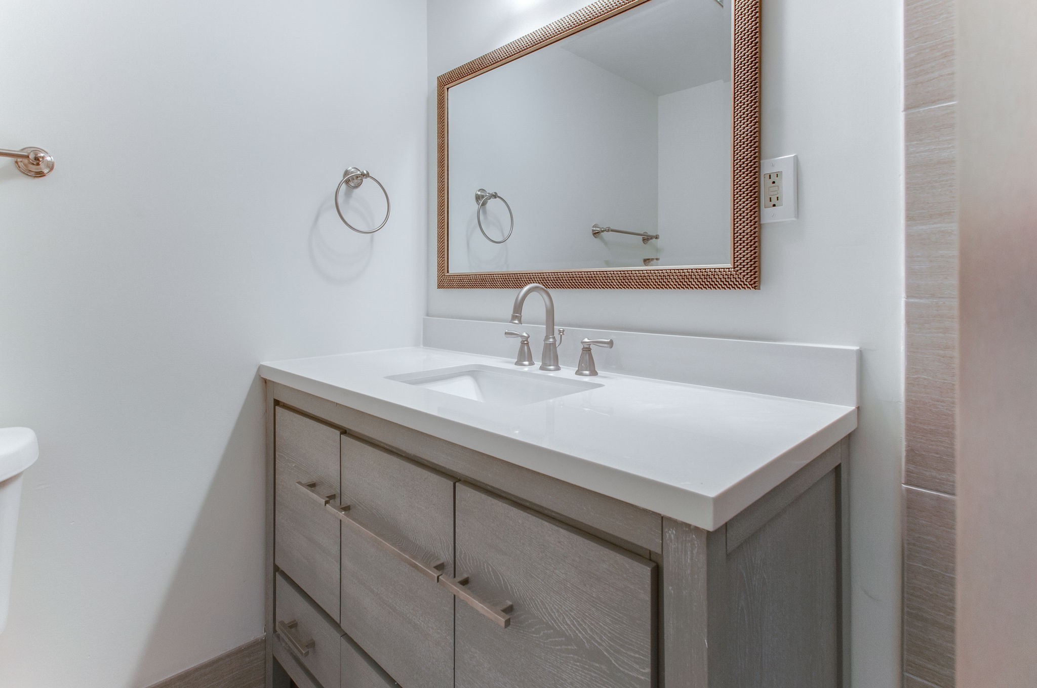 2325 Elliston Place Nashville TN 37203