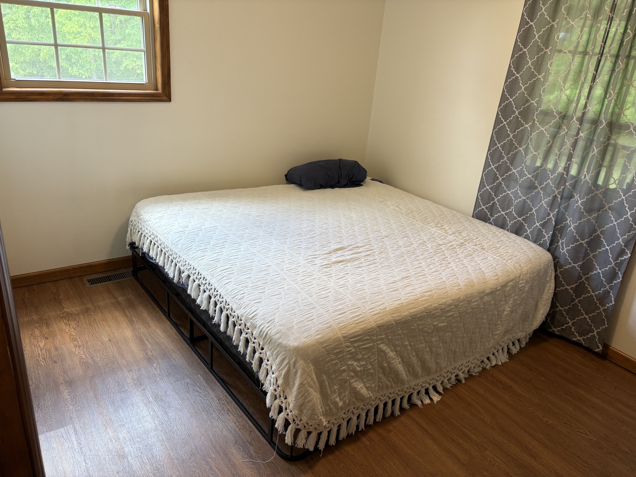 7549 Harrison Ferry Road Mcminnville TN 37110