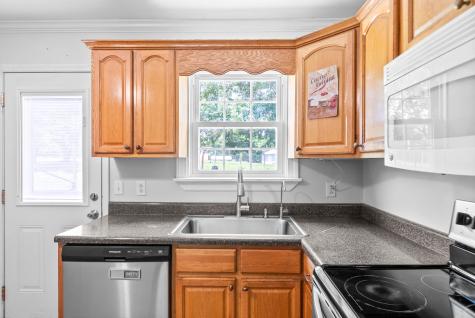 3039 Highway 49, E Charlotte TN 37036