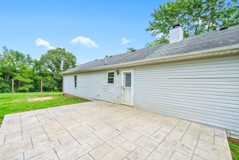 3039 Highway 49, E Charlotte TN 37036