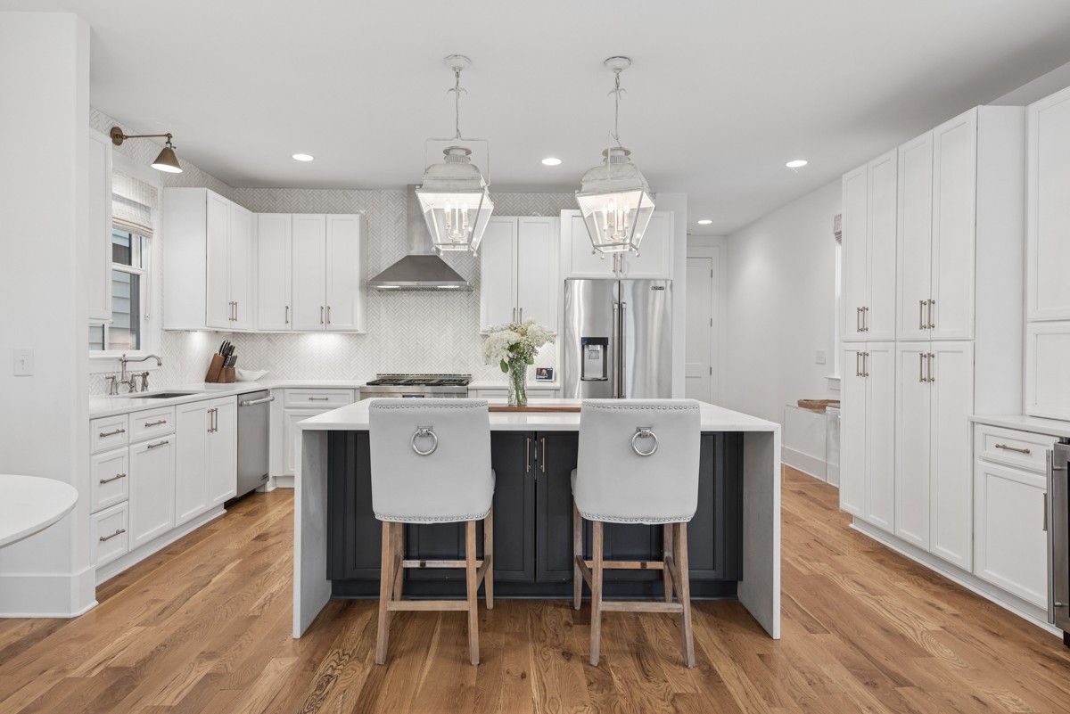 809 45th Ave, N Nashville TN 37209