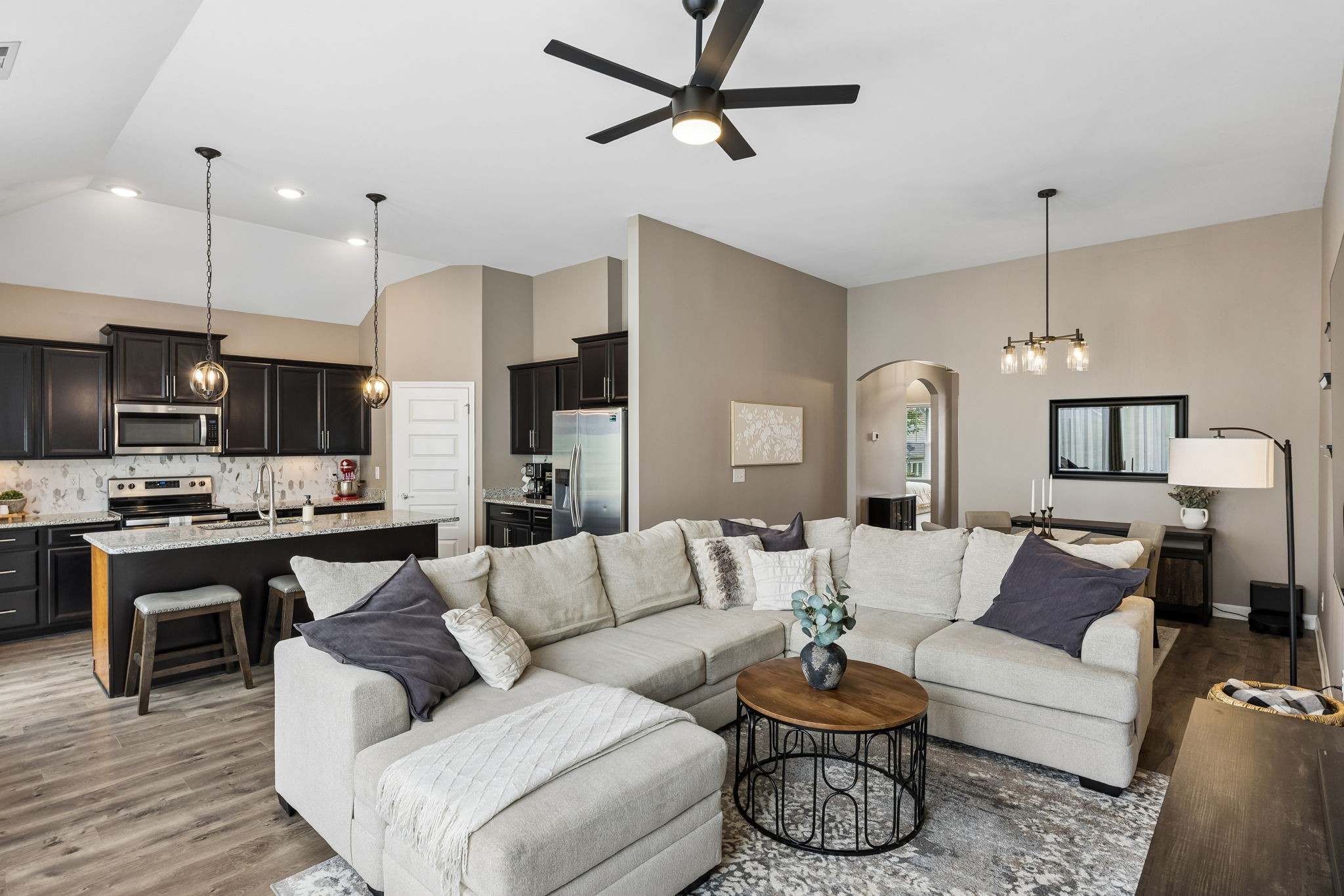 2702 Nottingham Drive Columbia TN 38401