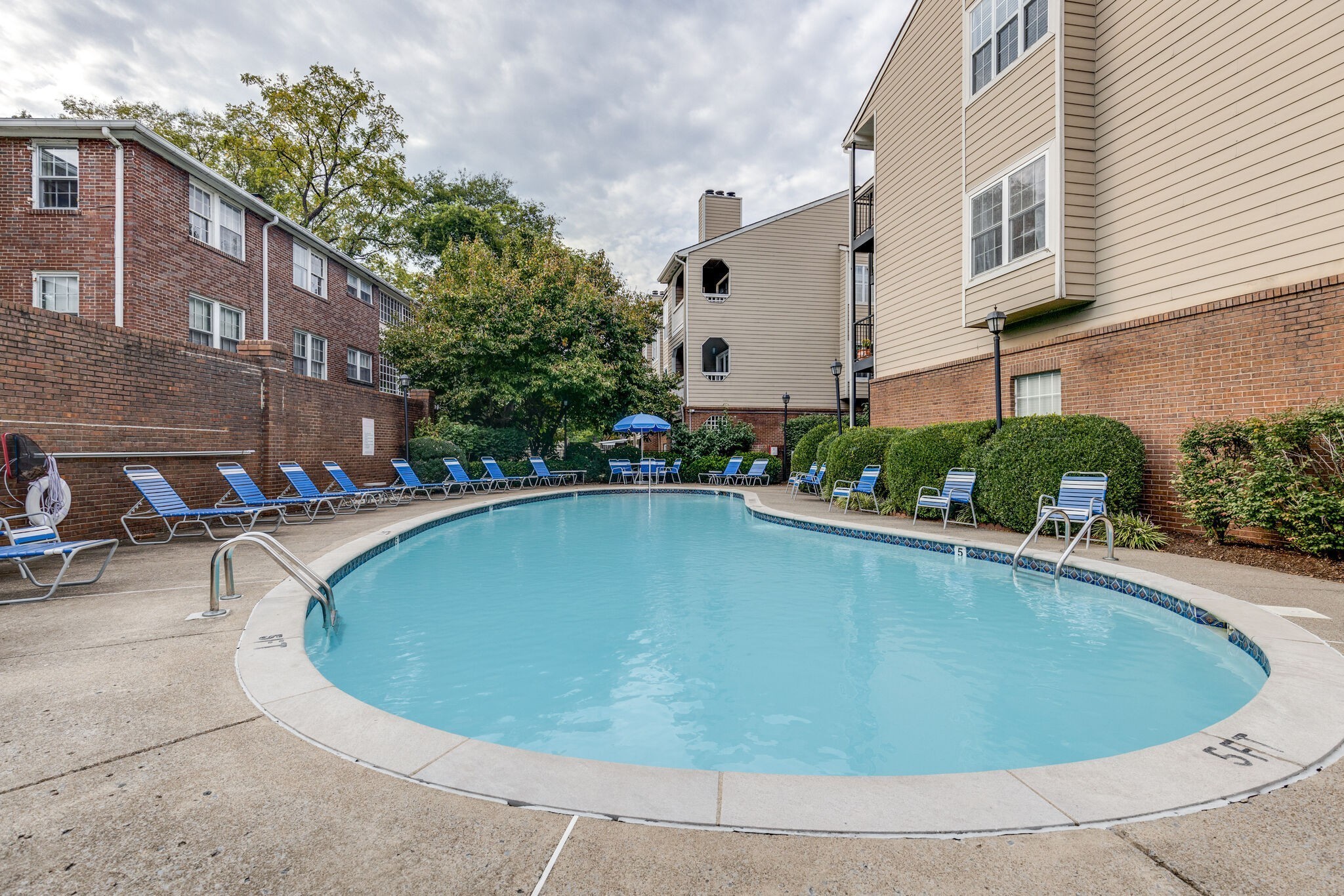 120 W End Place Nashville TN 37205
