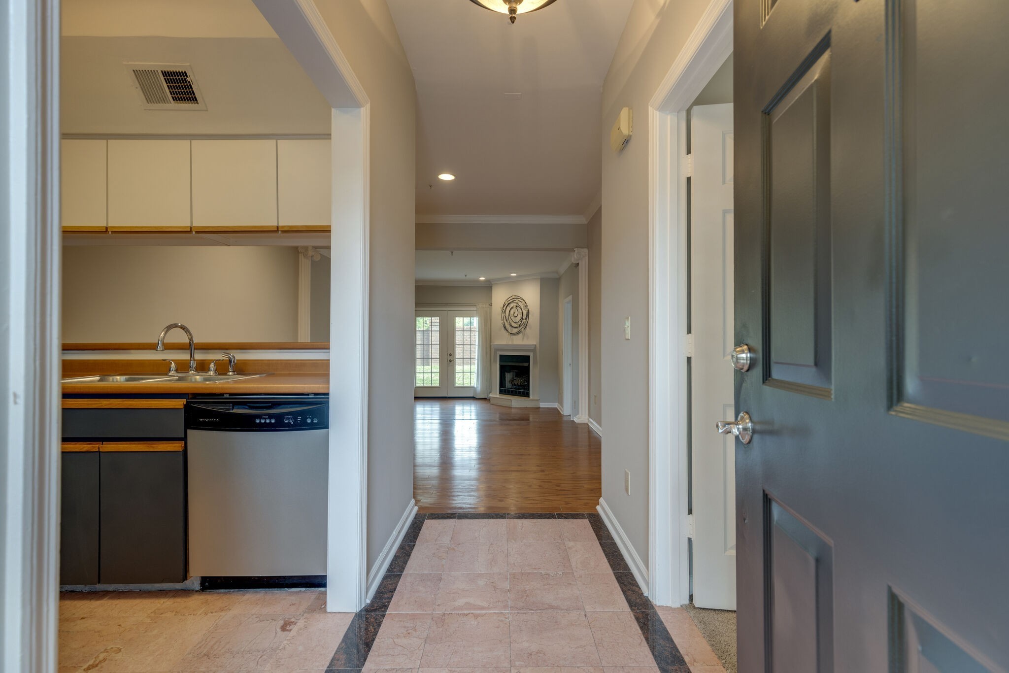 120 W End Place Nashville TN 37205