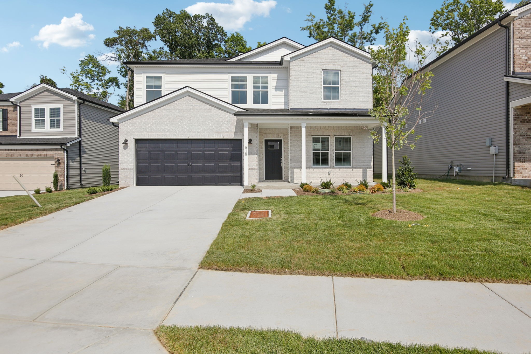 805 Lewis Way Antioch TN 37013