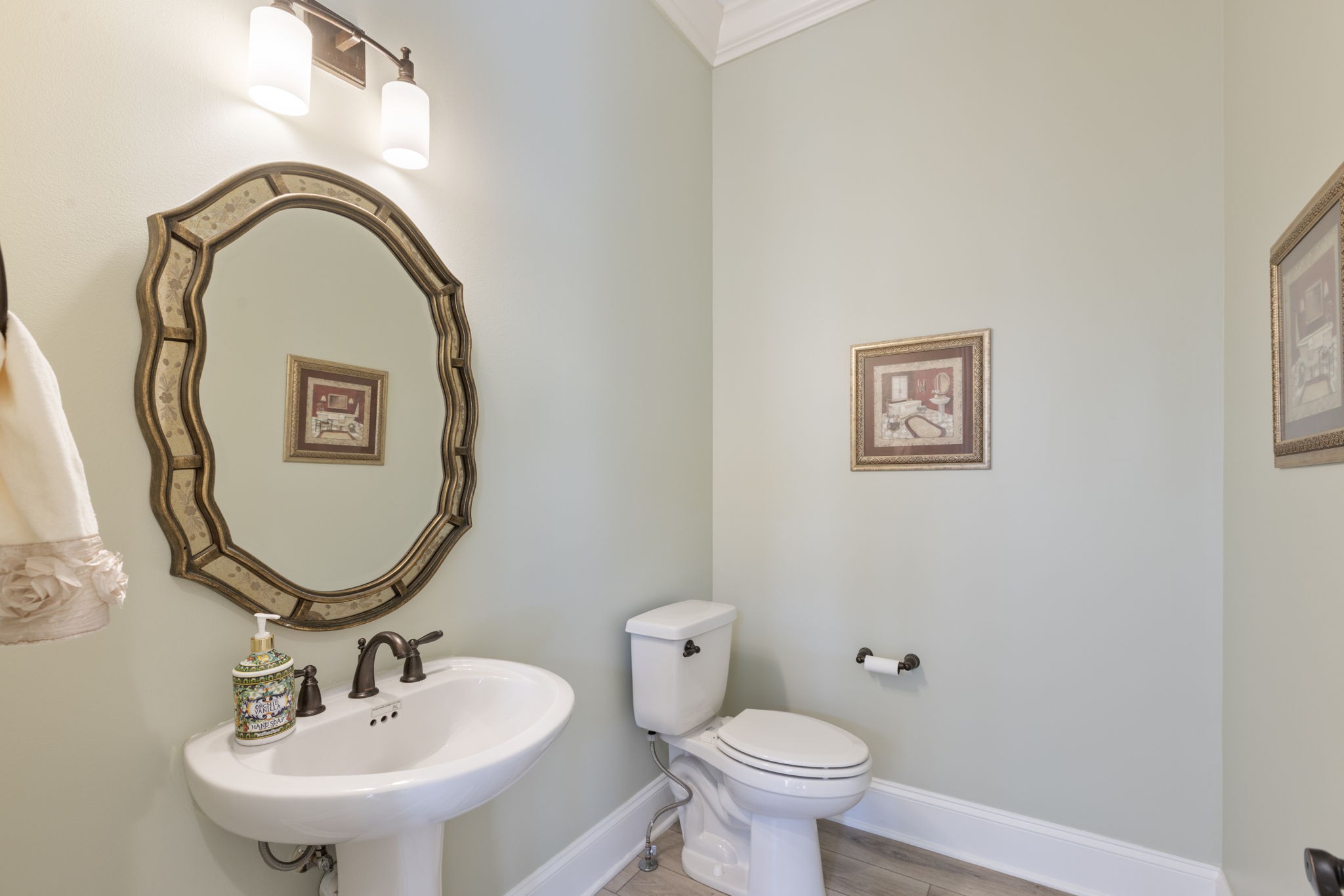 1621 Townsend Boulevard Franklin TN 37064