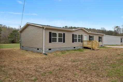 7250 Taylor Creek Loop Nunnelly TN 37137