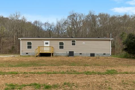 7250 Taylor Creek Loop Nunnelly TN 37137