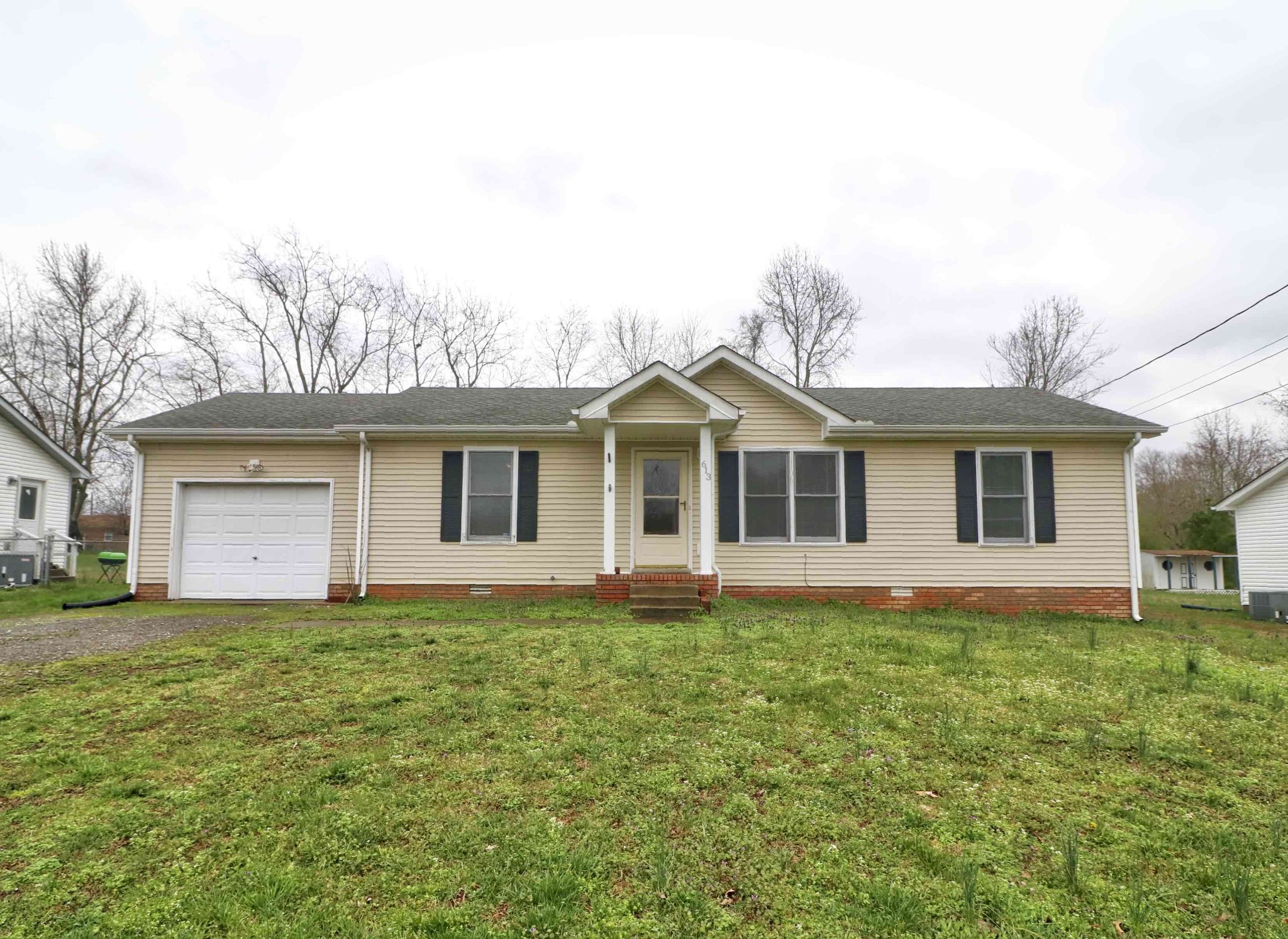 613 Joshua Drive Clarksville TN 37042
