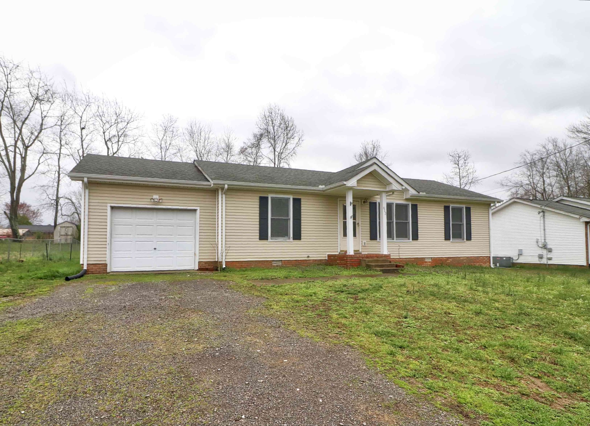 613 Joshua Drive Clarksville TN 37042