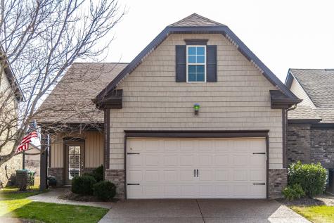 110 Trenton Lane Hendersonville TN 37075