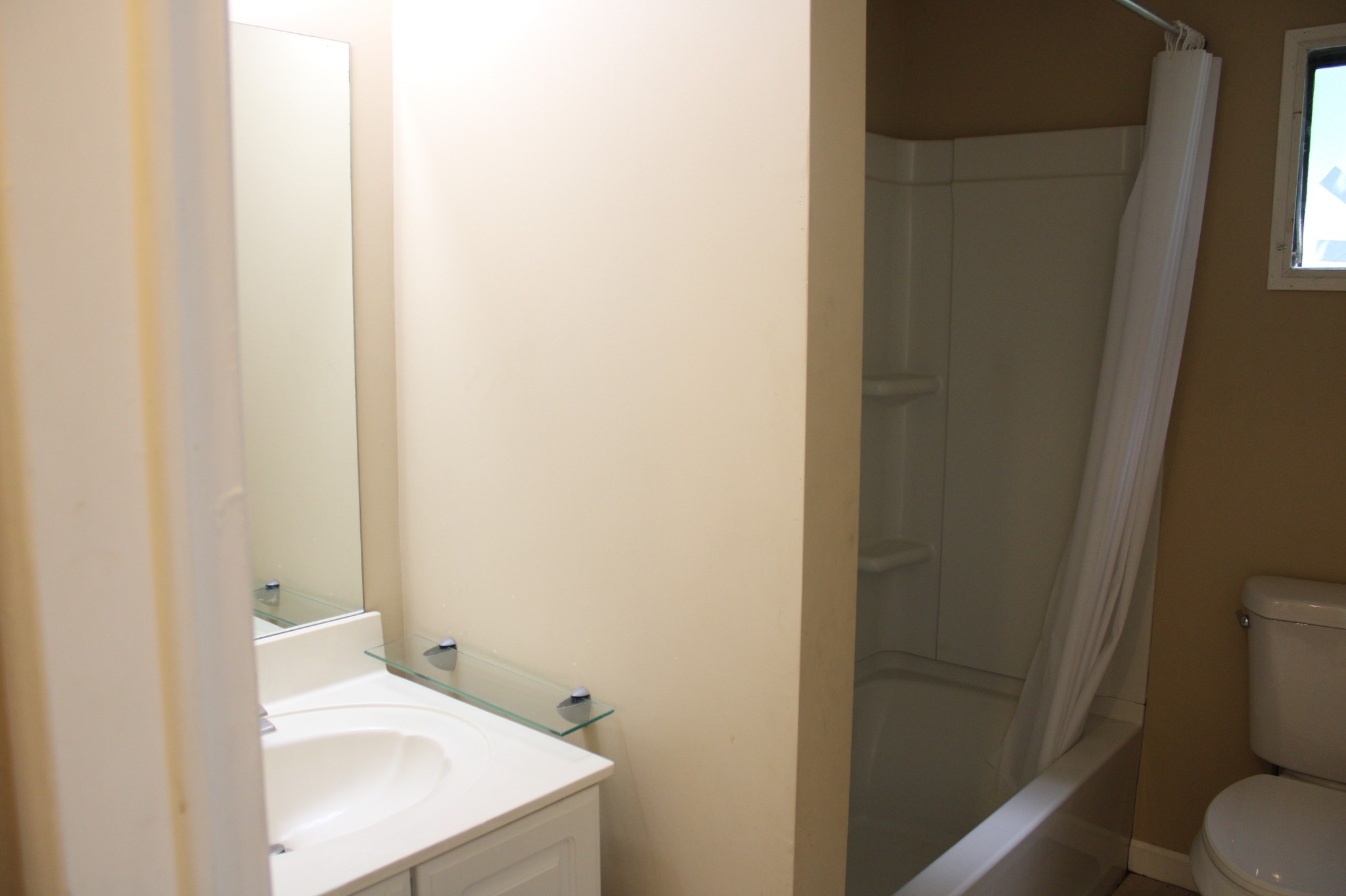 1706 Mars Street La Vergne TN 37086