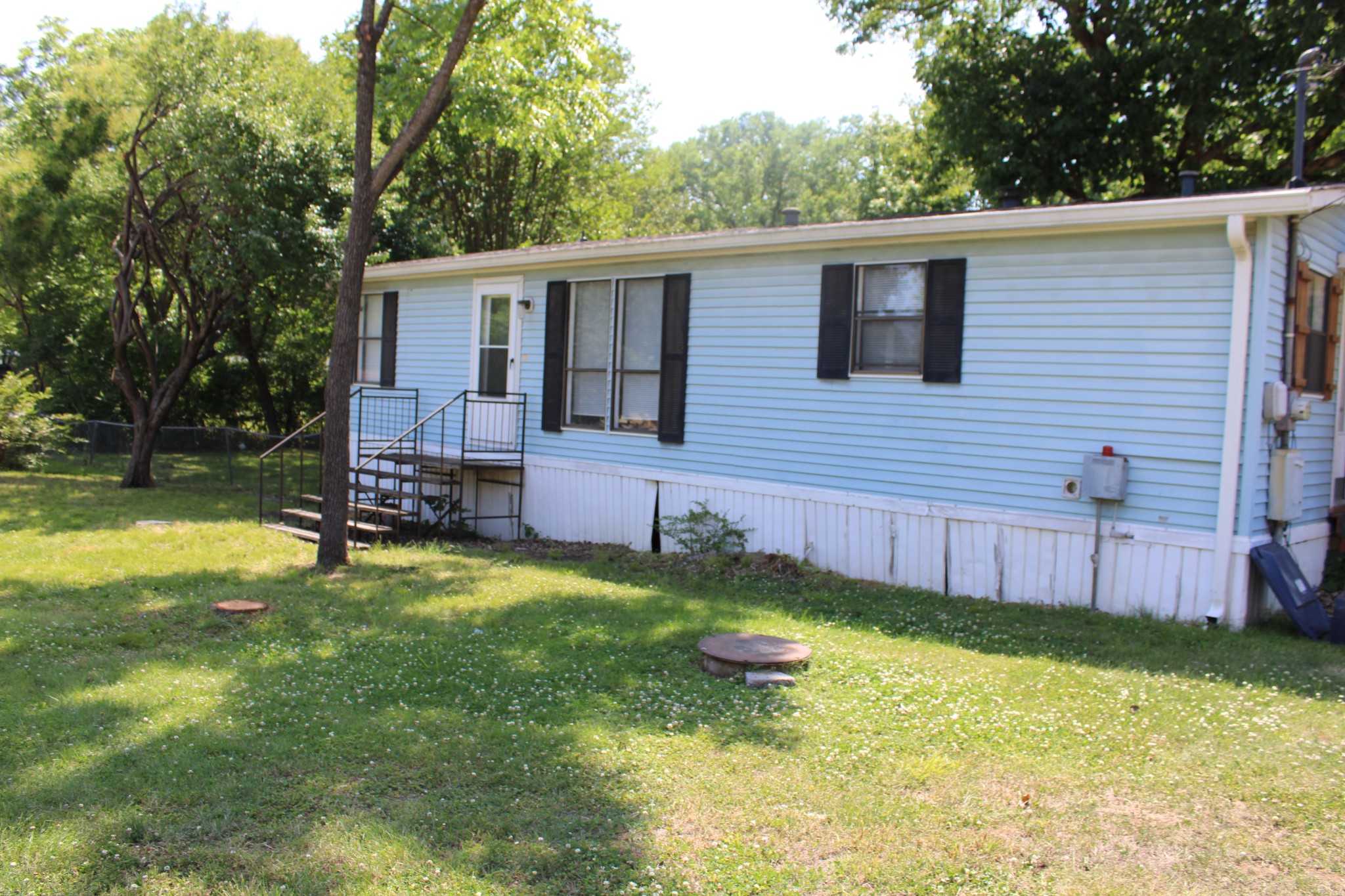 1706 Mars Street La Vergne TN 37086