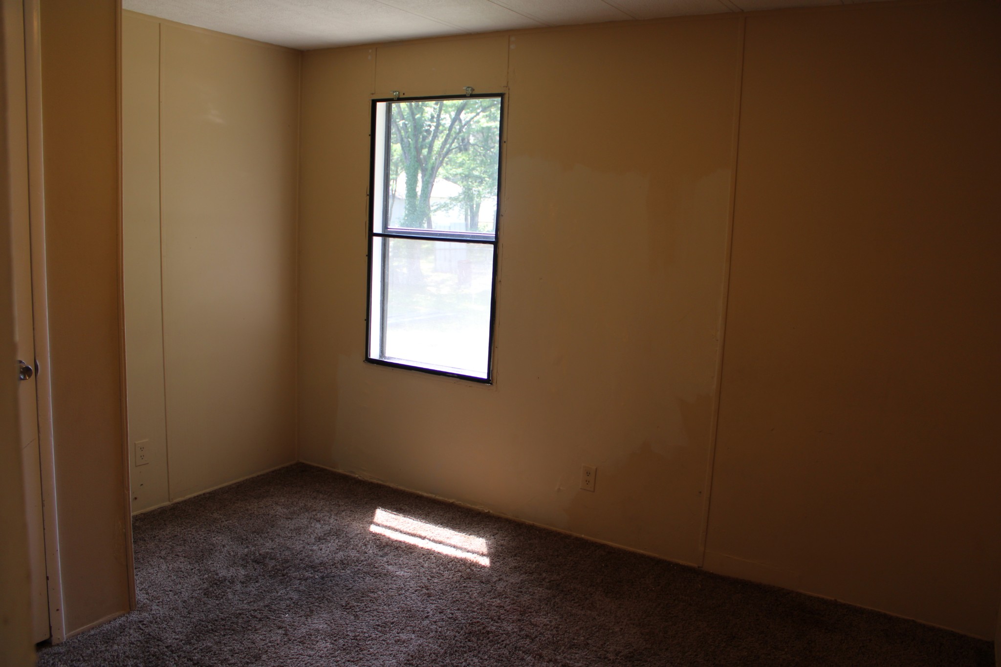 1706 Mars Street La Vergne TN 37086