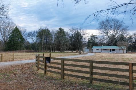 2239 Hunter Bills Road Lewisburg TN 37091
