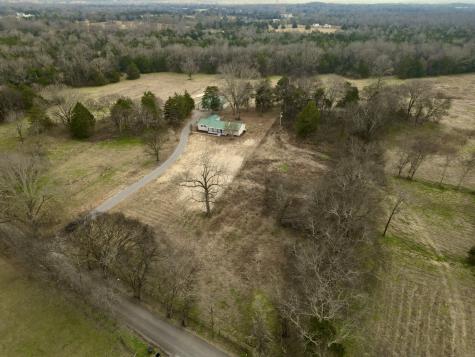 2239 Hunter Bills Road Lewisburg TN 37091