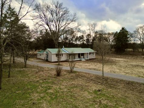 2239 Hunter Bills Road Lewisburg TN 37091