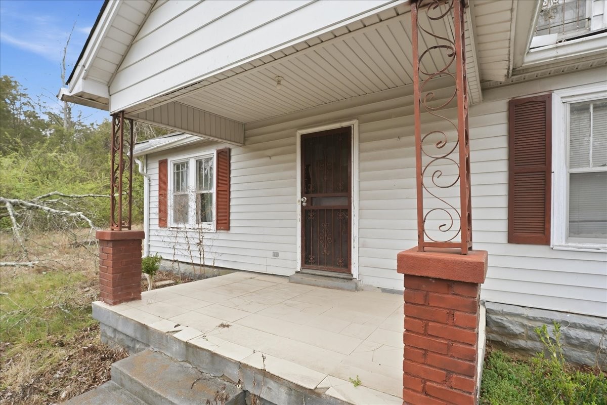 1219 S Dickerson Road Goodlettsville TN 37072