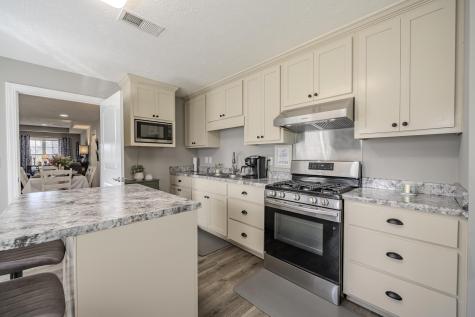50 Perry Place Savannah TN 38372
