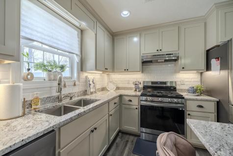 50 Perry Place Savannah TN 38372
