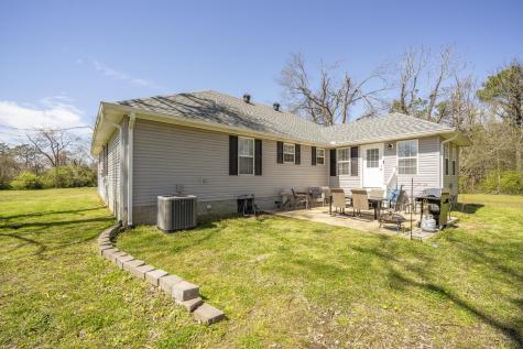 50 Perry Place Savannah TN 38372