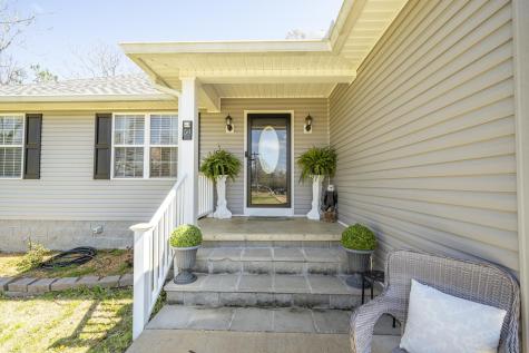 50 Perry Place Savannah TN 38372