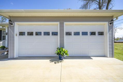 50 Perry Place Savannah TN 38372