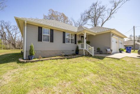 50 Perry Place Savannah TN 38372