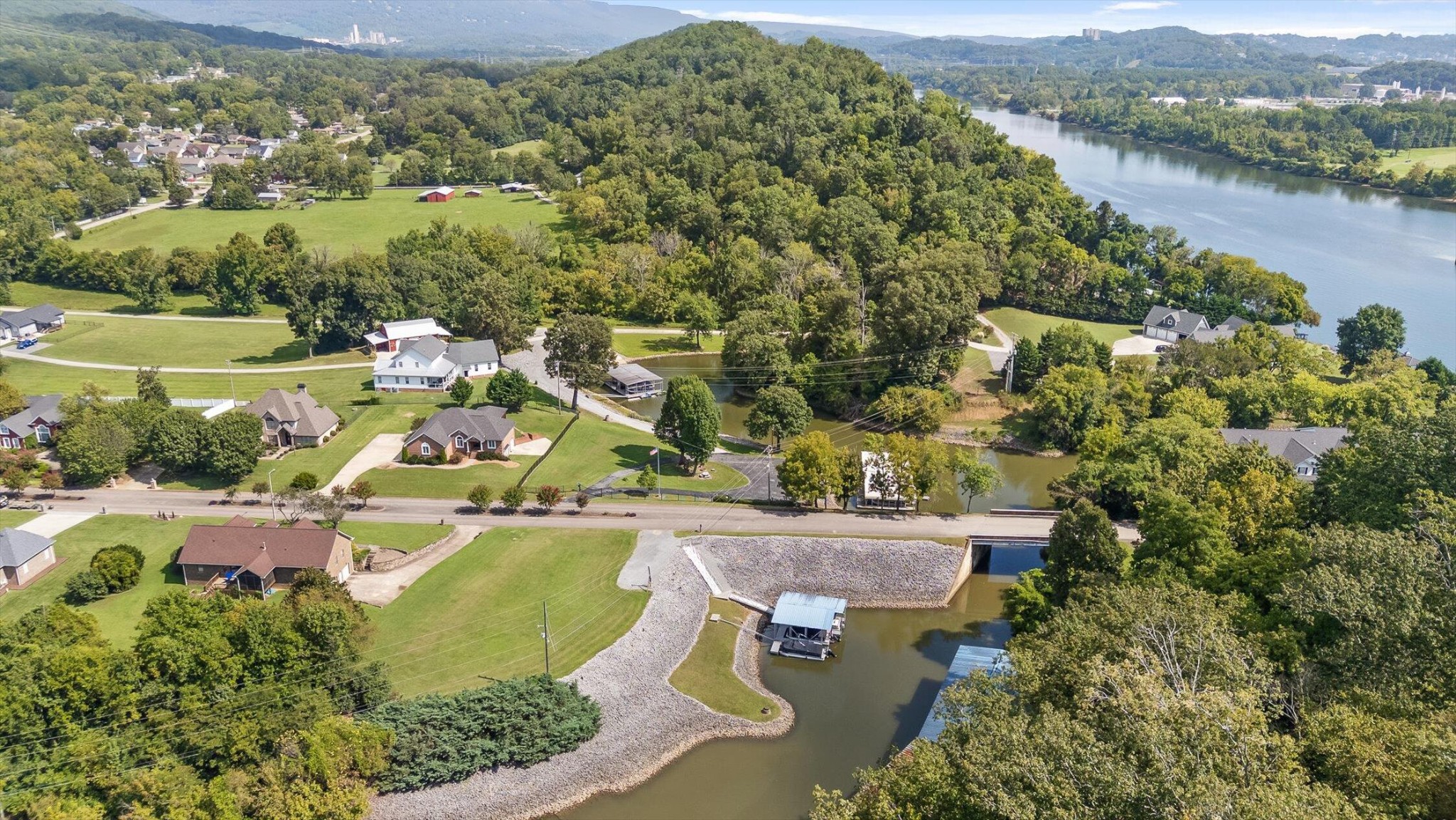 3237 Waterfront Drive Chattanooga TN 37419