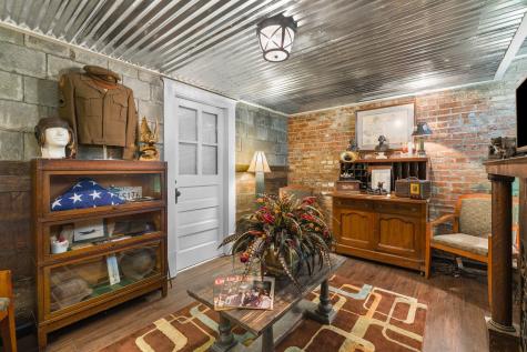564 E Main Street Jackson TN 38301