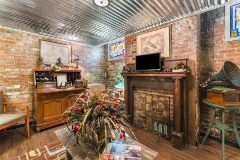 564 E Main Street Jackson TN 38301