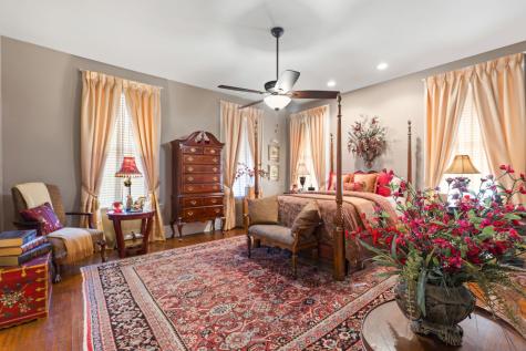 564 E Main Street Jackson TN 38301