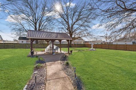 564 E Main Street Jackson TN 38301