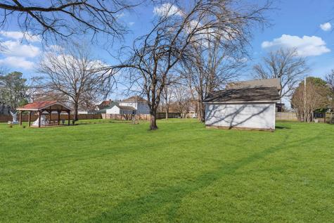 564 E Main Street Jackson TN 38301