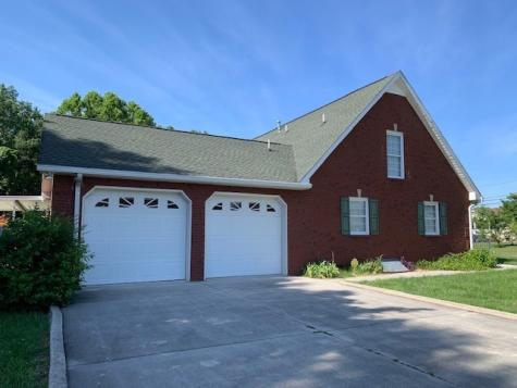 12 Fox Creek Court Manchester TN 37355