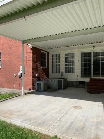 12 Fox Creek Court Manchester TN 37355