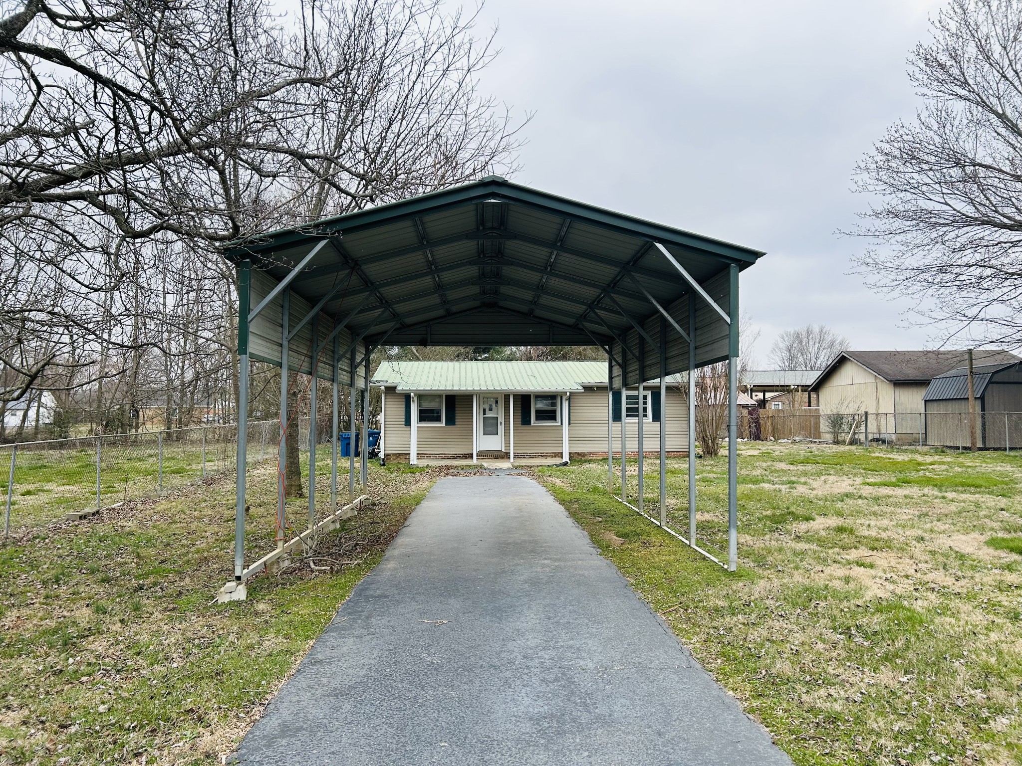 401 Hillcrest Road Manchester TN 37355