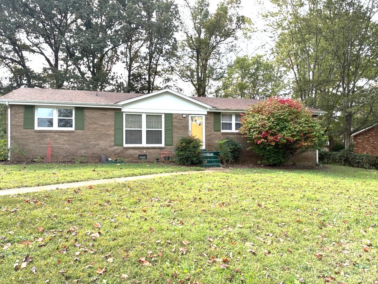 207 Dale Terrace Clarksville TN 37042