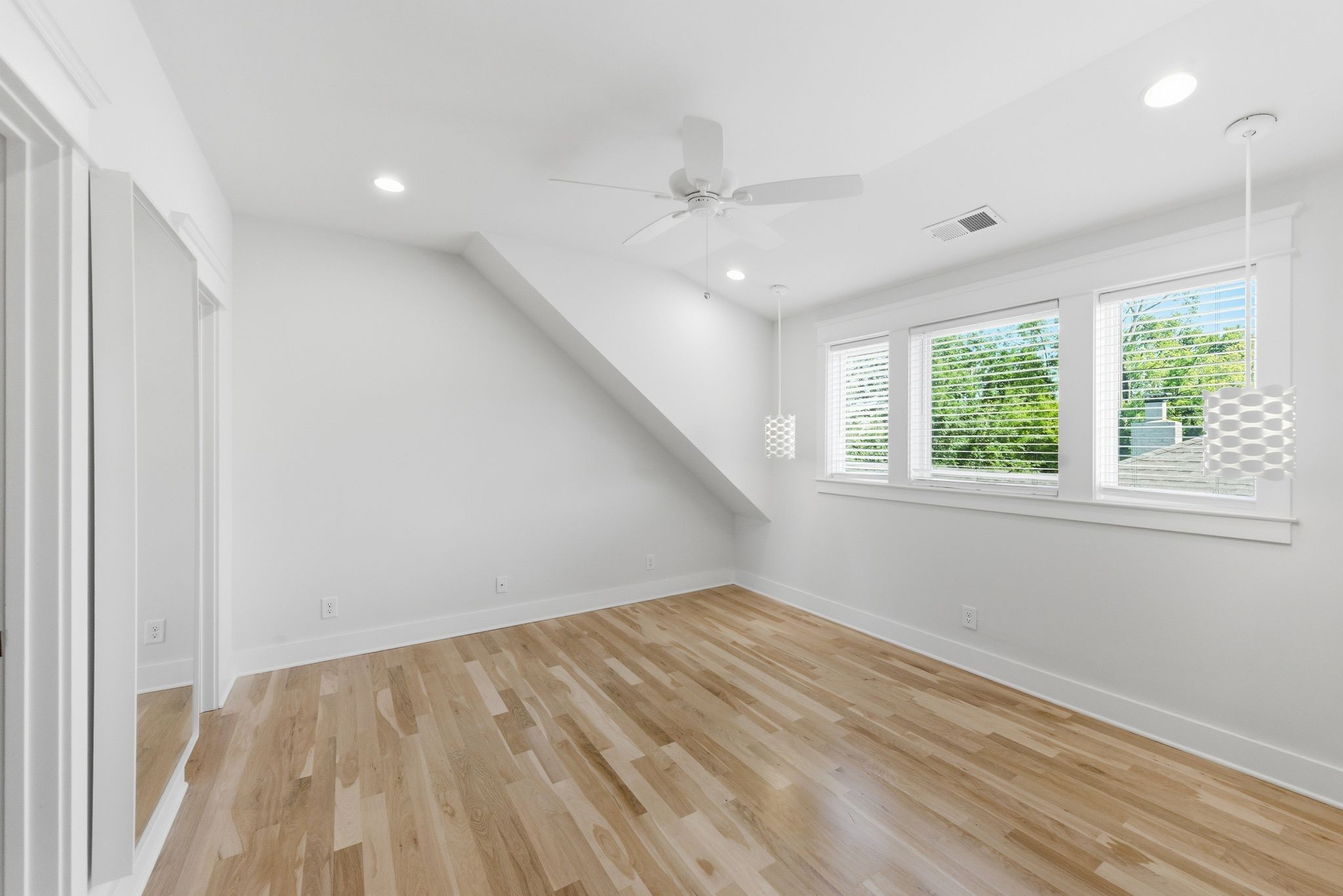 2801 27th Ave, S Nashville TN 37212